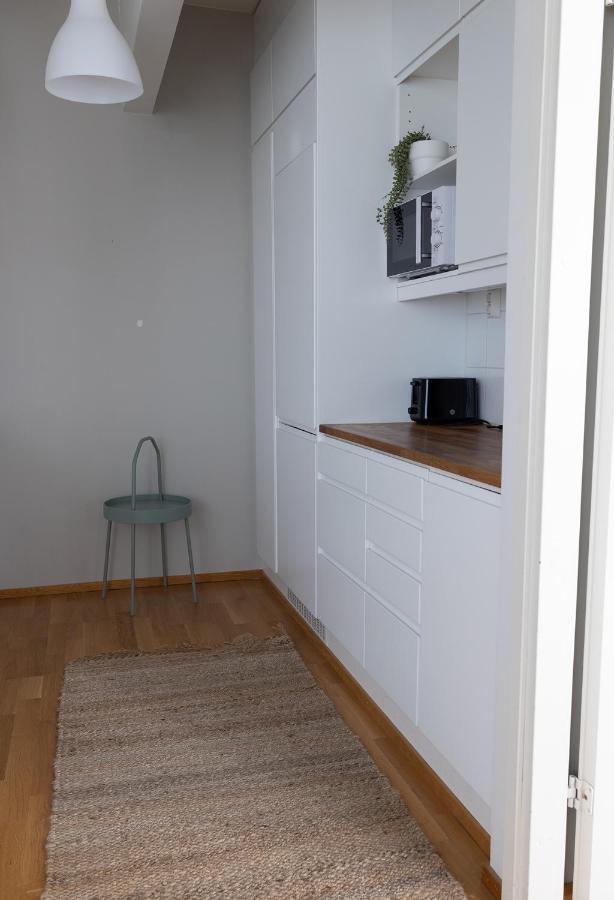 2Ndhomes Charming 1Br Apartment With Sauna In Loennrotinkatu Helsinki Buitenkant foto